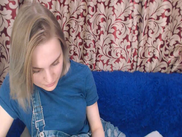 Live sex webcam photo for NoNameGirle #269728391