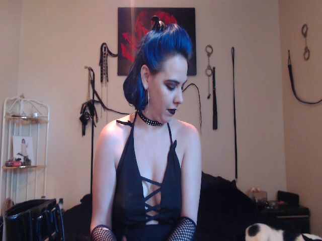 Live sex webcam photo for Misshavok1 #269793427