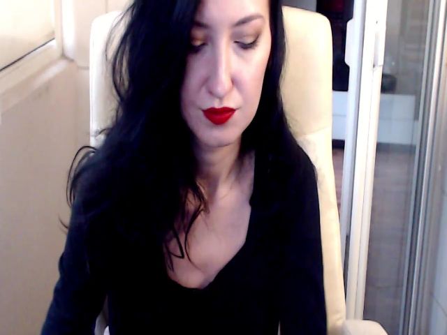 Live sex webcam photo for MistressNadia #269733241