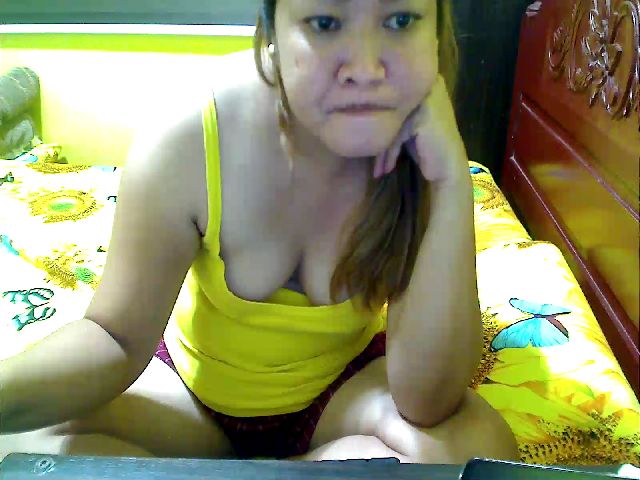 Live sex webcam photo for LiL_Spermaid #269729487