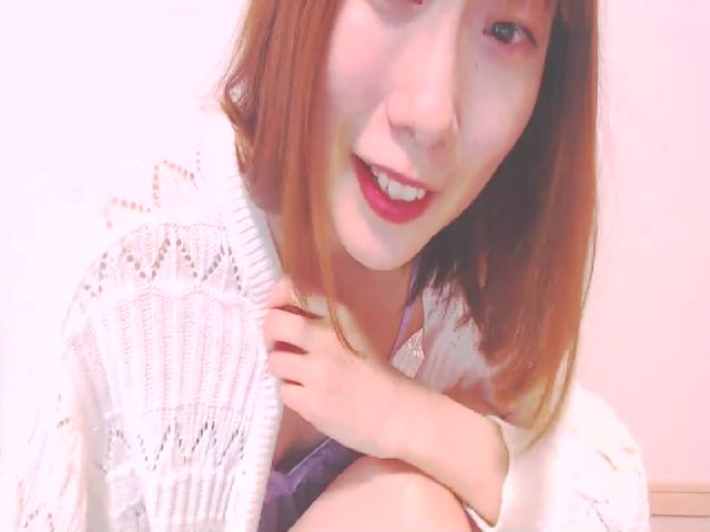 Live sex webcam photo for Miyak0 #269728162
