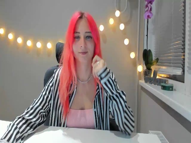 Live sex webcam photo for Ariel_a_sea #269746434