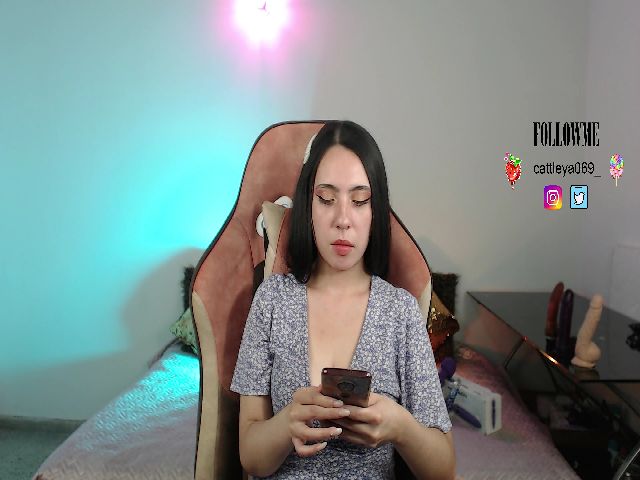 Live sex webcam photo for cattleya069 #269728539