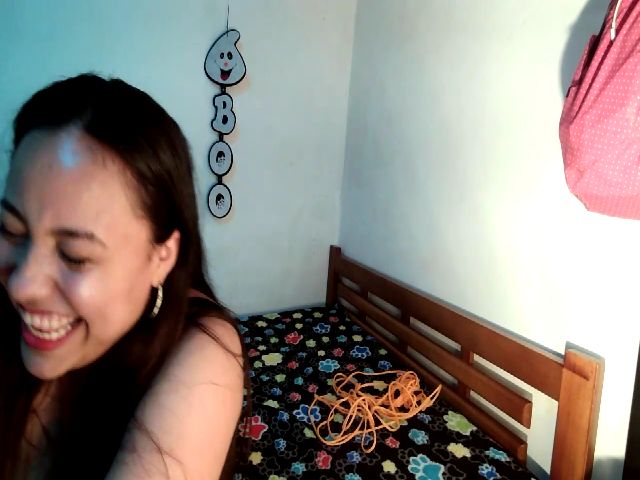 Live sex webcam photo for Abisacket #269799353