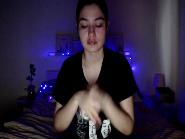 Live sex webcam photo for MonicaStown #269727555