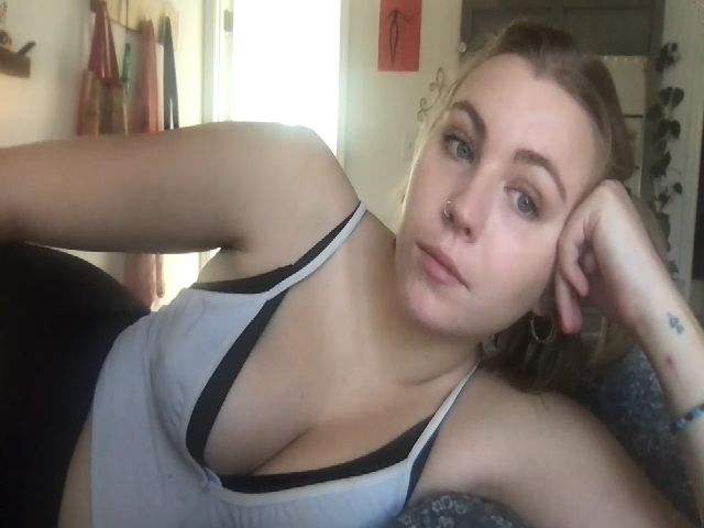 Live sex webcam photo for Badquack #269737178