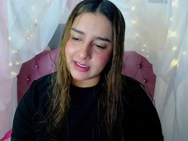 Live sex webcam photo for MelaniRice #269735437