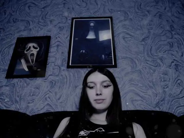 Live sex webcam photo for EllaDark #269741544