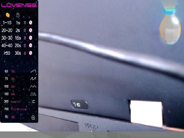 Live sex webcam photo for Samy6183 #269736165