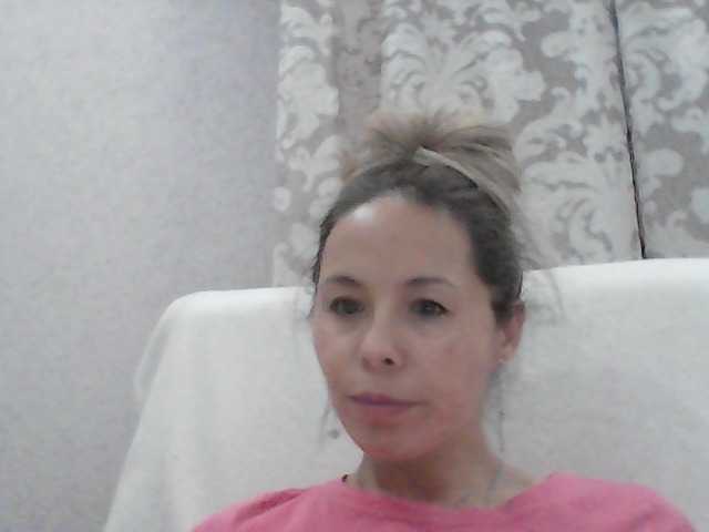 Live sex webcam photo for Tausha #269740847