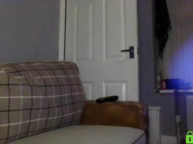 Live sex webcam photo for Mel-Bee #269725145