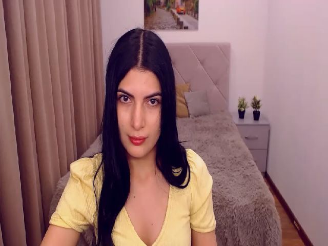 Live sex webcam photo for JasmineWave #269732535