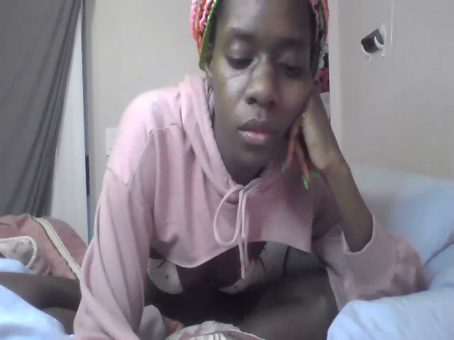 Live sex webcam photo for Dreamymiz #269727353