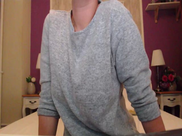 Live sex webcam photo for KorinnaHot #269733974