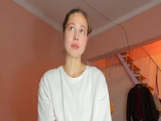Live sex webcam photo for Jennui #269739491
