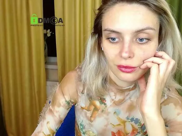 Live sex webcam photo for gloriawoo #269825973