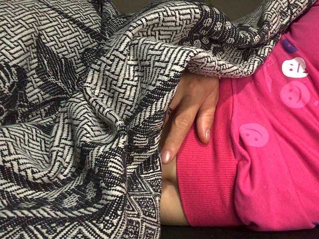 Live sex webcam photo for wettt12910 #270034477