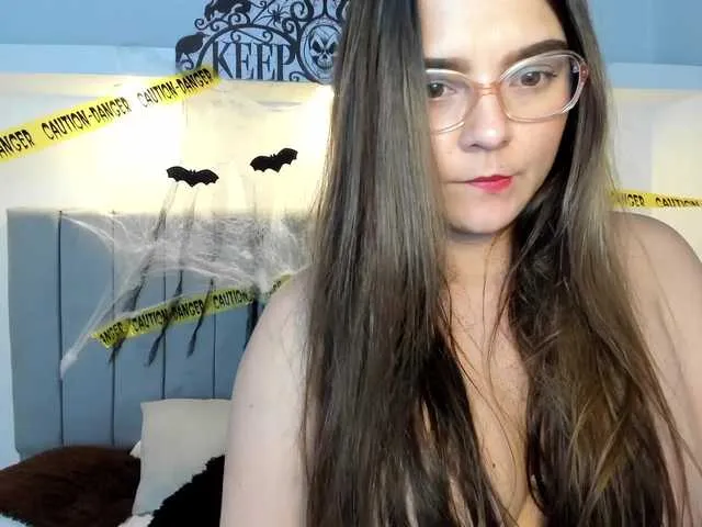 Live sex webcam photo for sofia-lopeez #270034884
