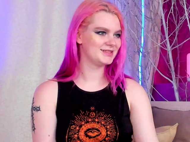 Live sex webcam photo for precious-lara #269961625