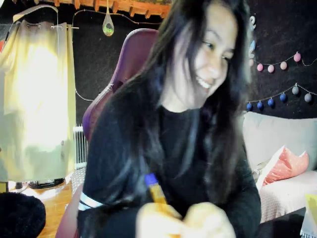 Live sex webcam photo for LisaMariaH #269954243