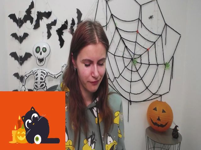 Live sex webcam photo for MollyTravis #269948661