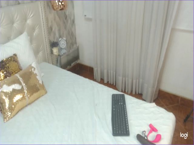 Live sex webcam photo for Rouse_bennett #269879843