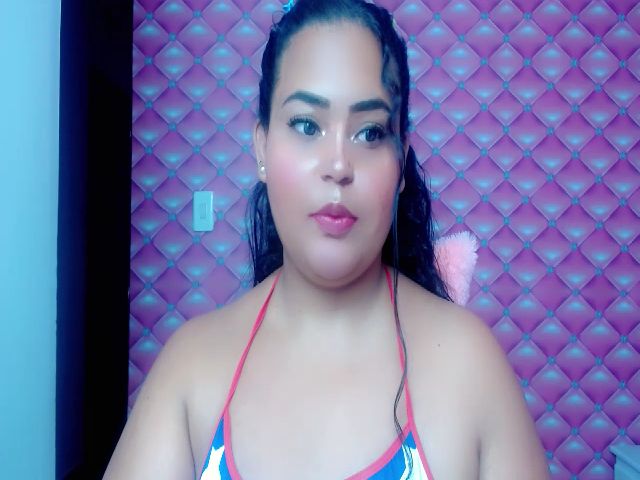 Live sex webcam photo for Isabela_nasty #270072246