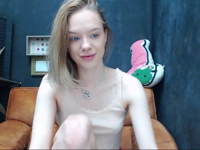 Live sex webcam photo for Pretty__Lika #269862350