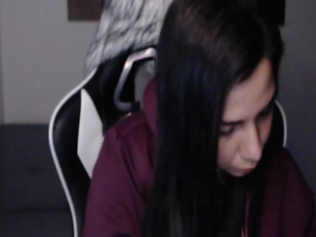 Live sex webcam photo for LycanGirl #269860059