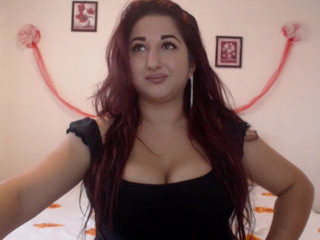 Live sex webcam photo for KinkyMyax #269896186