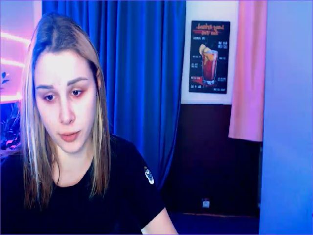 Live sex webcam photo for PolliMilk #269925222