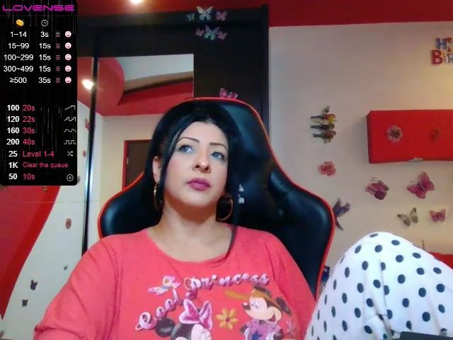 Live sex webcam photo for Joanna4you_ #269943415