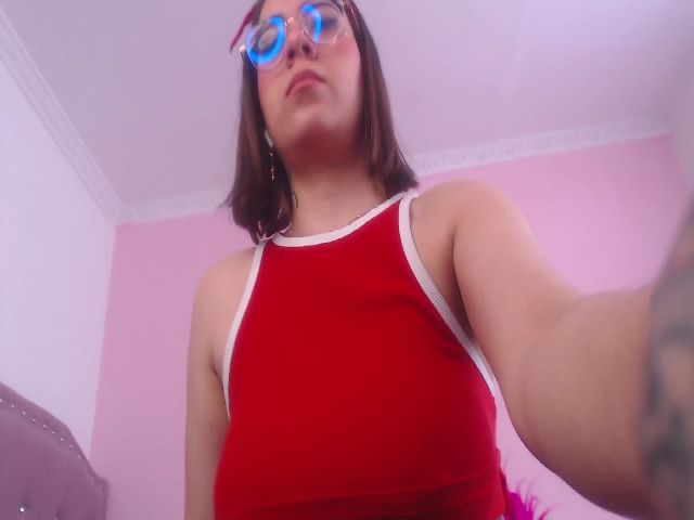 Live sex webcam photo for SamPuckett #270013199