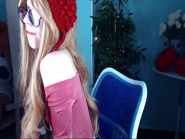 Live sex webcam photo for Shine_Eva #269971843