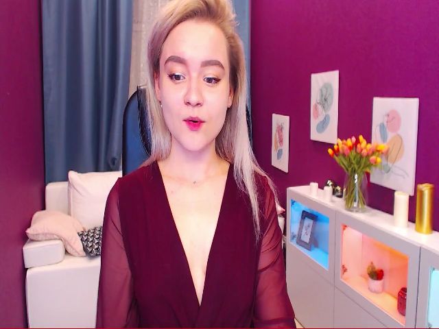 Live sex webcam photo for Kara_Smith #270066240