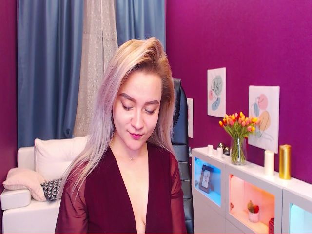 Live sex webcam photo for Kara_Smith #270091074
