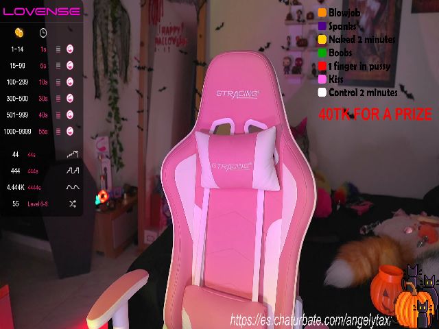 Live sex webcam photo for Angelytaxx #269829417