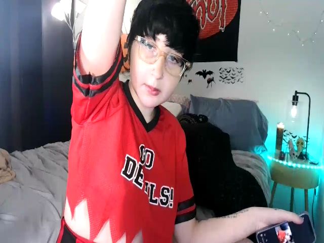 Live sex webcam photo for Strawberrrri1 #269857739