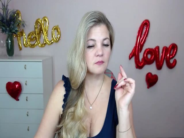 Live sex webcam photo for Next_ToMe #270064425