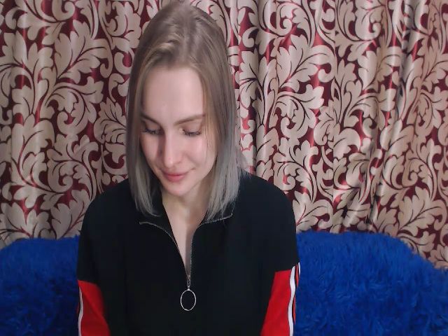 Live sex webcam photo for NoNameGirle #269850044