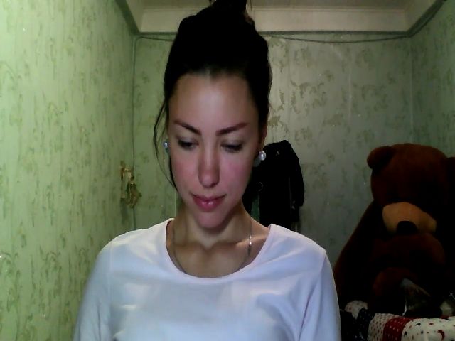 Live sex webcam photo for AA_Kitten #270059427