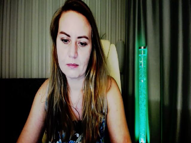 Live sex webcam photo for CintyCat #270020982