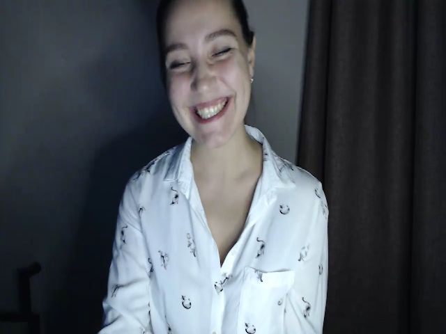 Live sex webcam photo for EmmaMorgana #270018862