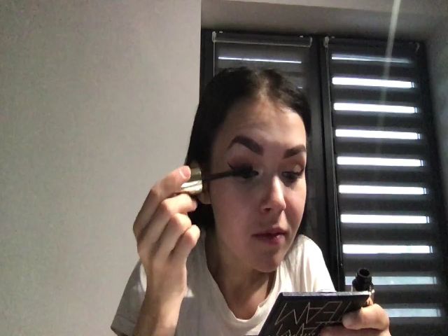 Live sex webcam photo for AdriaPretty #269900482