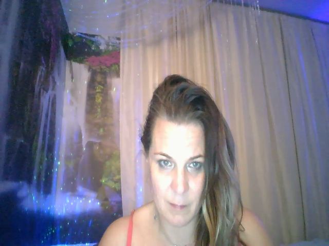 Live sex webcam photo for HunterGrace4u #270008272