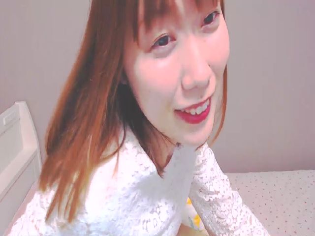 Live sex webcam photo for Miyak0 #269904098