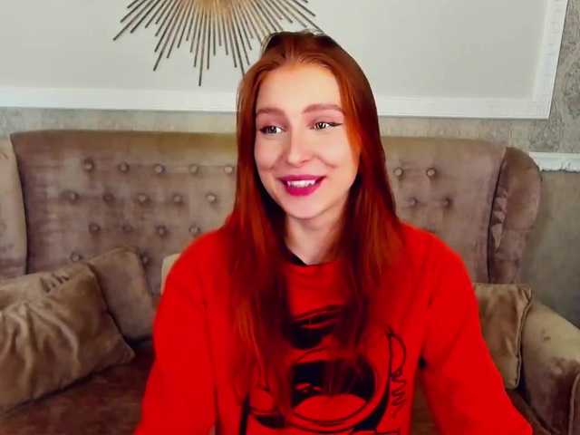 Live sex webcam photo for GigiPup #269825921