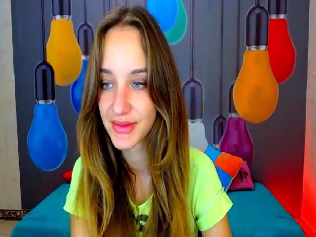 Live sex webcam photo for Tessa_Hot #269907541