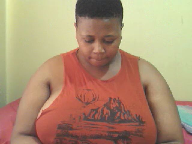 Live sex webcam photo for Longlove2 #269939807