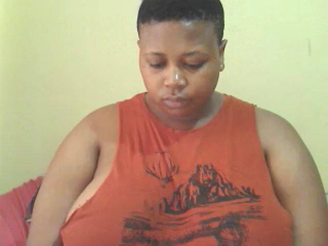 Live sex webcam photo for Longlove2 #269957980